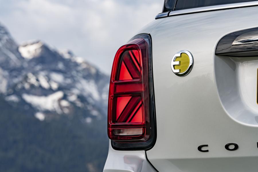 Детали экстерьера Mini Cooper SE Countryman ALL4 (F60) 2020 года  (WW) (фото 41 из 130)